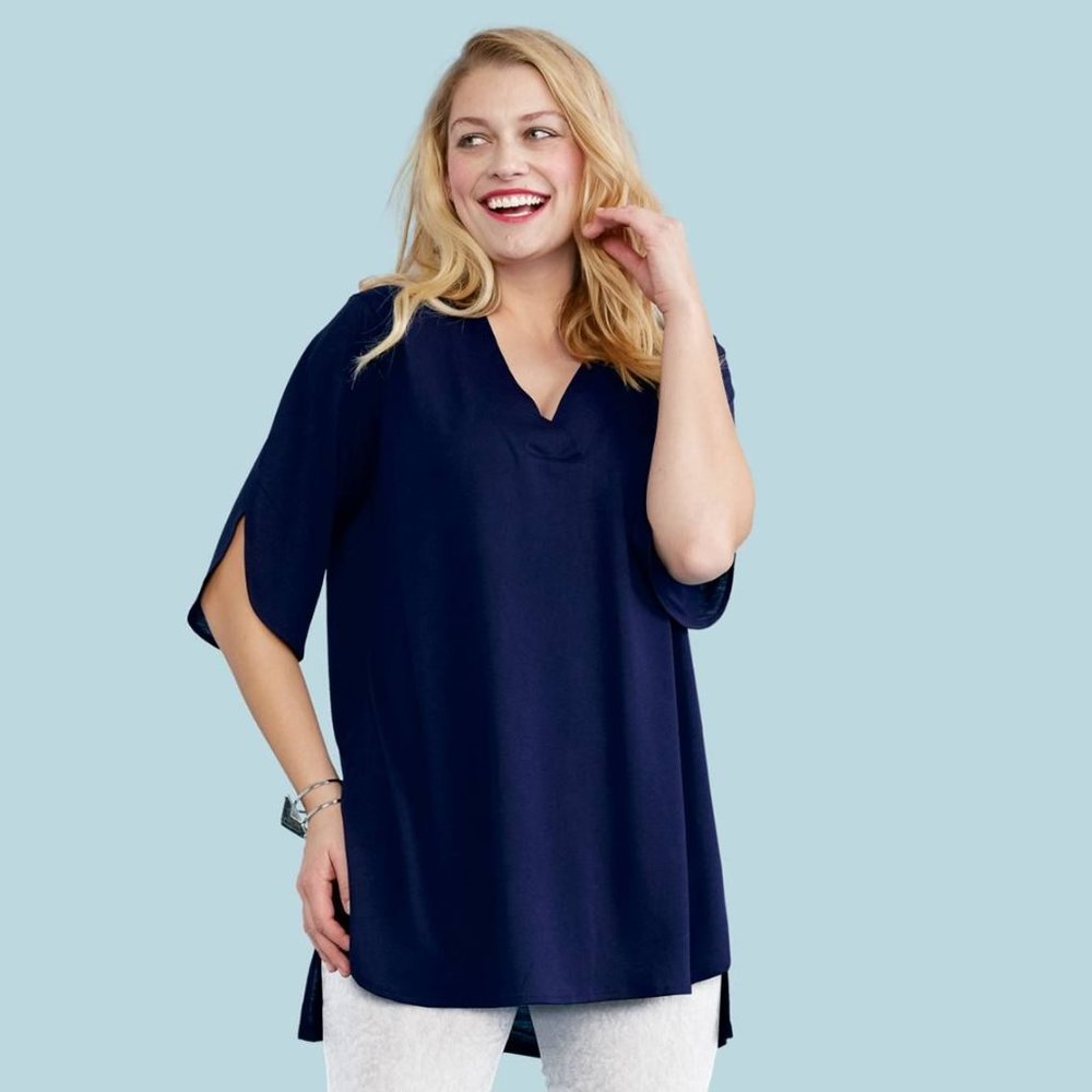 Ruby Ribbon Sapphire Blue V-Neck Tunic #1446